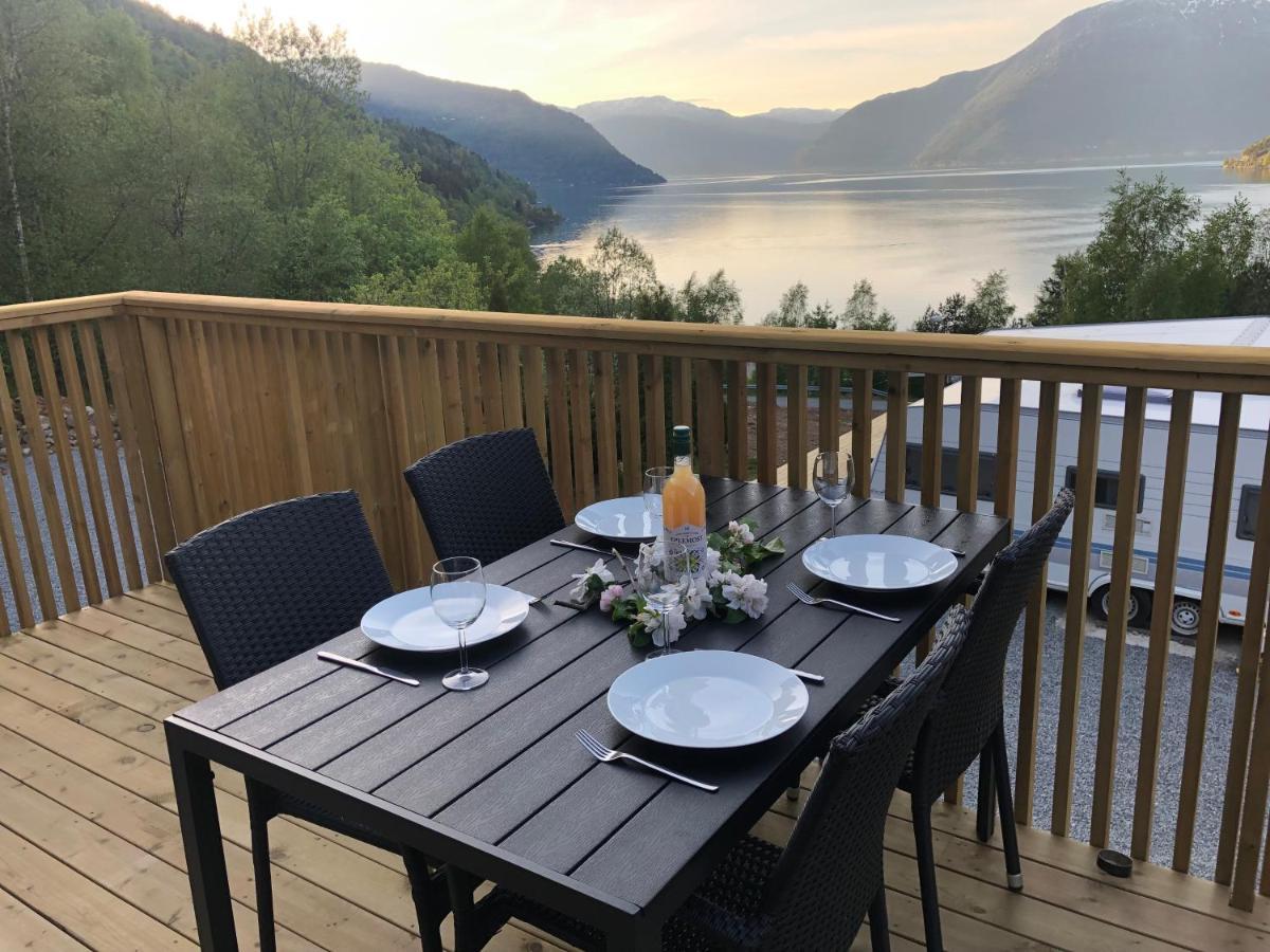 Hardangerpark As Hotel คินซาร์วิค ภายนอก รูปภาพ